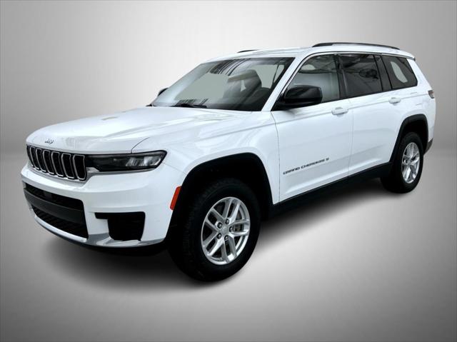 2023 Jeep Grand Cherokee L Laredo 4x4 for sale in Blair, NE