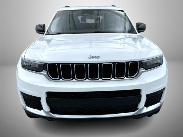 2023 Jeep Grand Cherokee L Laredo 4x4