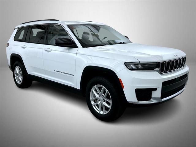 2023 Jeep Grand Cherokee L Laredo 4x4