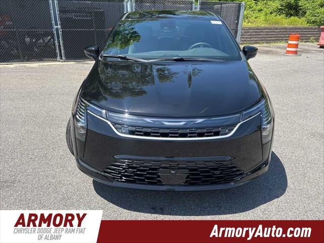 2027 Chrysler Pacifica PACIFICA SELECT AWD