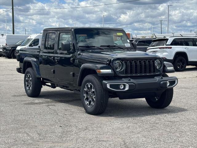 2026 Jeep Gladiator GLADIATOR SAHARA 4X4