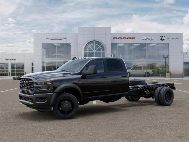 2026 RAM 5500 Chassis RAM 5500 TRADESMAN CHASSIS CREW CAB 4X4 84 CA