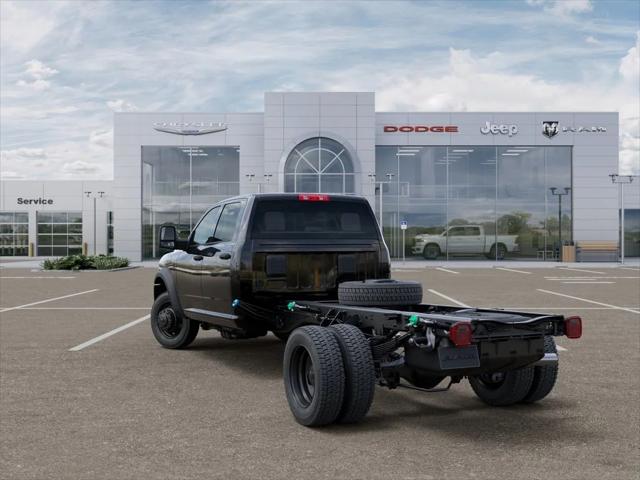 2026 RAM 5500 Chassis RAM 5500 TRADESMAN CHASSIS CREW CAB 4X4 84 CA