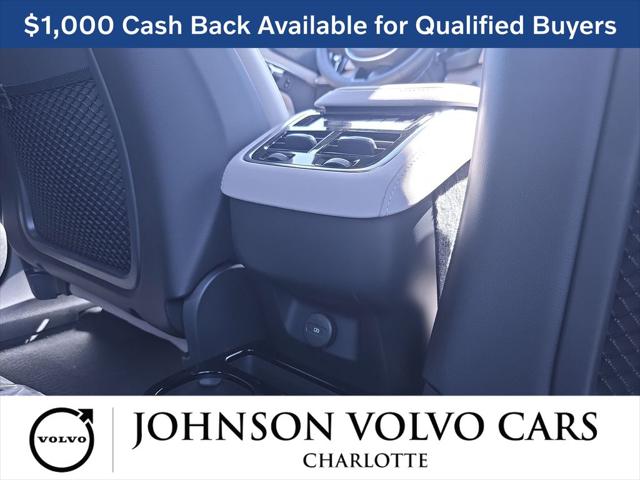 2026 Volvo XC90 Ultra Dark Theme, B6 AWD Gas (mild hybrid), Gasoline, 6 Seats
