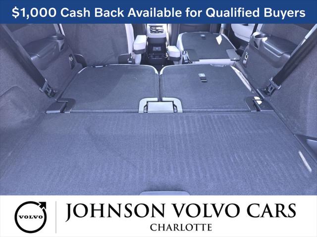2026 Volvo XC90 Ultra Dark Theme, B6 AWD Gas (mild hybrid), Gasoline, 6 Seats