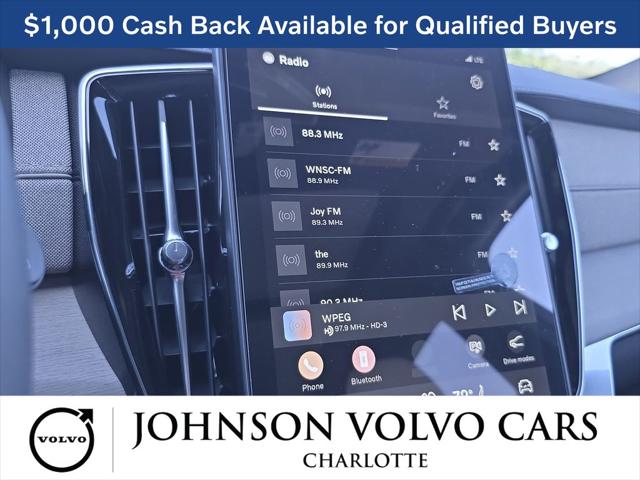 2026 Volvo XC90 Ultra Dark Theme, B6 AWD Gas (mild hybrid), Gasoline, 6 Seats