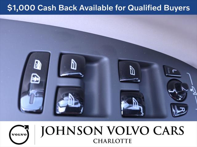 2026 Volvo XC90 Ultra Dark Theme, B6 AWD Gas (mild hybrid), Gasoline, 6 Seats
