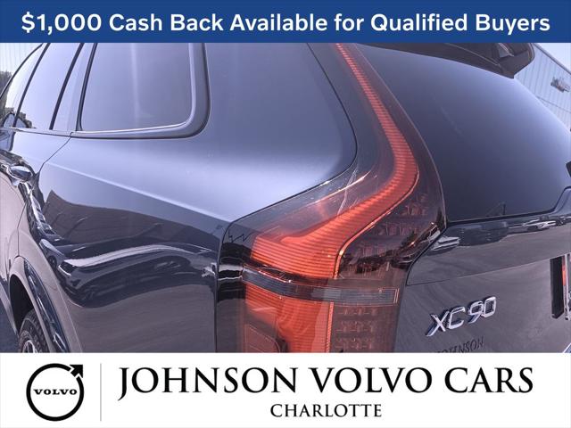2026 Volvo XC90 Ultra Dark Theme, B6 AWD Gas (mild hybrid), Gasoline, 6 Seats