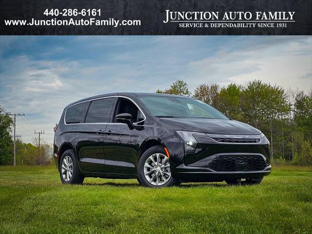 2027 Chrysler Pacifica PACIFICA SELECT AWD