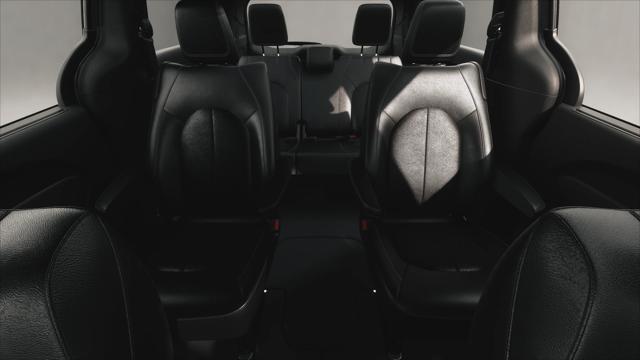 2027 Chrysler Pacifica PACIFICA SELECT AWD