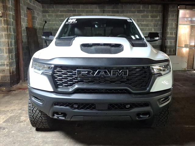 2026 RAM Ram 1500 RAM 1500 RHO CREW CAB 4X4 57 BOX
