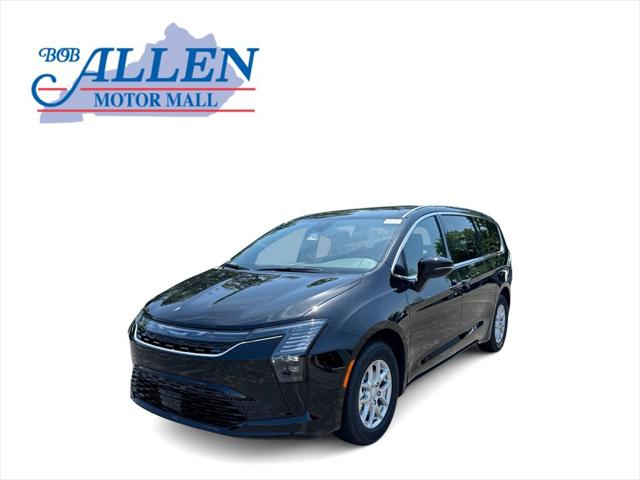 2027 Chrysler Pacifica Select for sale in Danville, KY