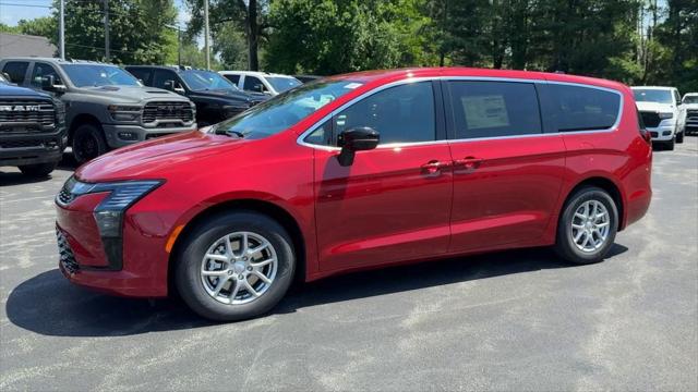 2027 Chrysler Pacifica PACIFICA SELECT
