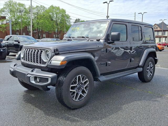 2025 Jeep Wrangler 4-Door Sahara 4x4
