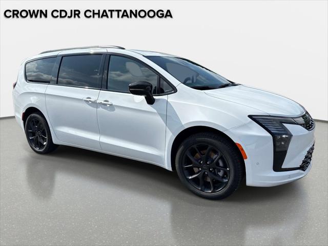 2027 Chrysler Pacifica PACIFICA LIMITED AWD 2027 Chrysler Pacifica PACIFICA LIMITED AWD