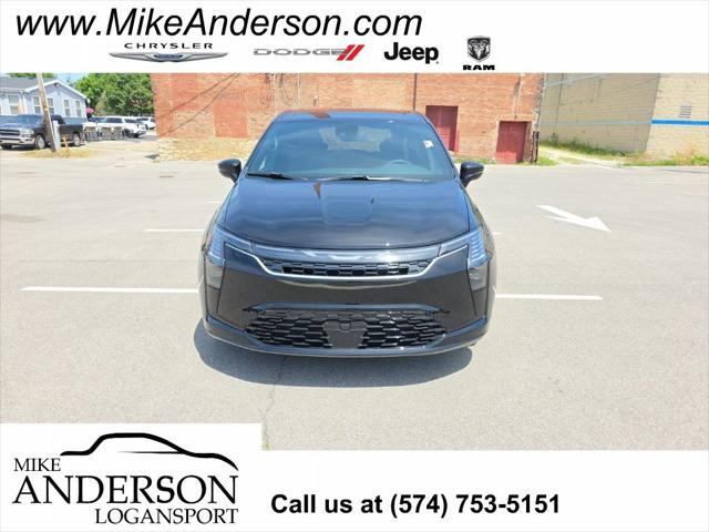 2027 Chrysler Pacifica PACIFICA SELECT