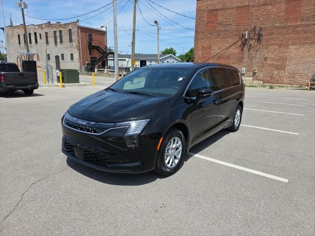 2027 Chrysler Pacifica PACIFICA SELECT