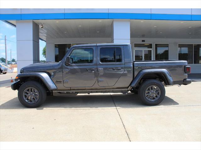2026 Jeep Gladiator GLADIATOR SPORT S 4X4 2026 Jeep Gladiator GLADIATOR SPORT S 4X4