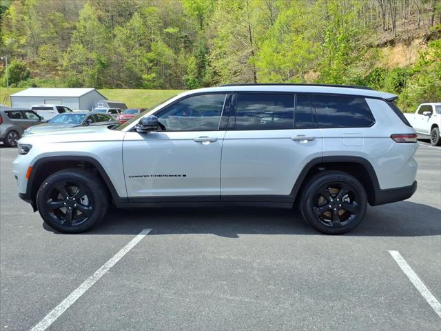 2025 Jeep Grand Cherokee L Altitude X 4x4