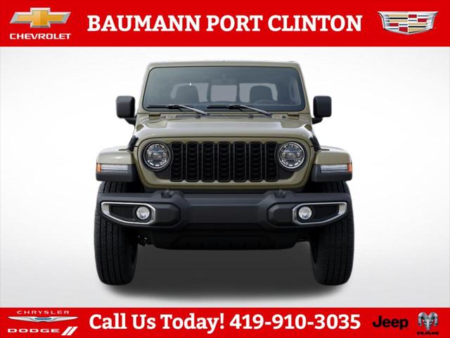 2026 Jeep Gladiator GLADIATOR SAHARA 4X4