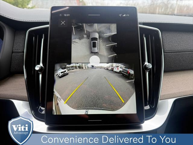 2026 Volvo XC90 Plus, B6 AWD Gas (mild hybrid), Gasoline, Bright, 7 Seats