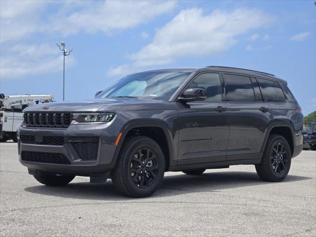 2026 Jeep Grand Cherokee L GRAND CHEROKEE L LAREDO ALTITUDE 4X4
