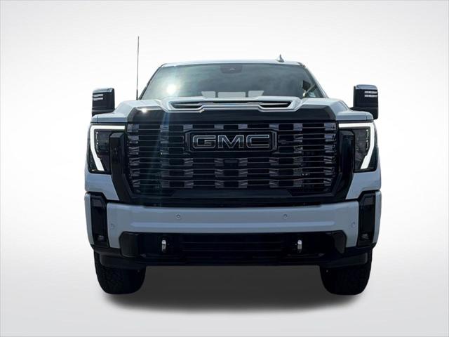 2026 GMC Sierra 2500HD Crew Cab, Standard Bed, Denali Ultimate, 4WD