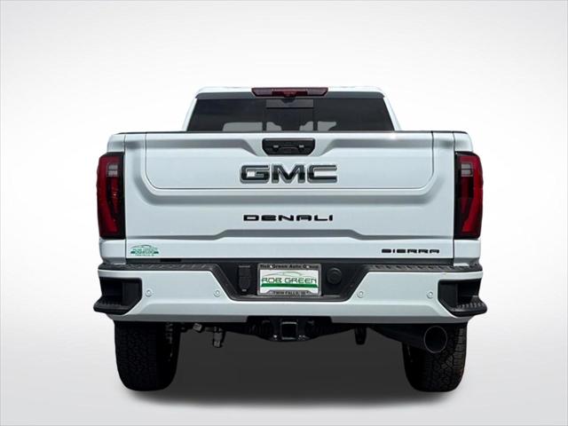 2026 GMC Sierra 2500HD Crew Cab, Standard Bed, Denali Ultimate, 4WD