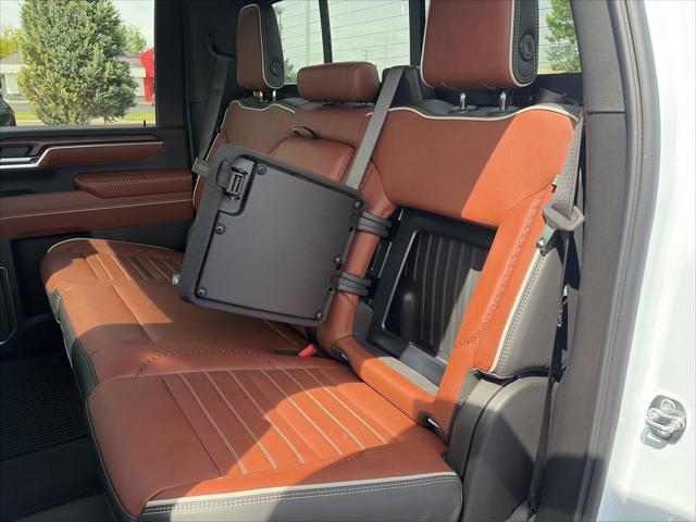2026 GMC Sierra 2500HD Crew Cab, Standard Bed, Denali Ultimate, 4WD