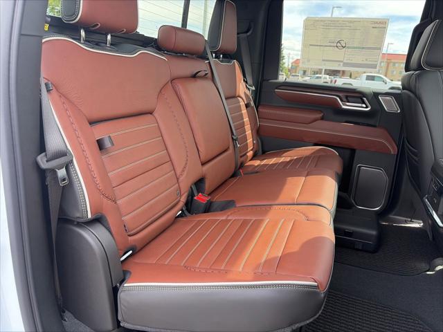 2026 GMC Sierra 2500HD Crew Cab, Standard Bed, Denali Ultimate, 4WD