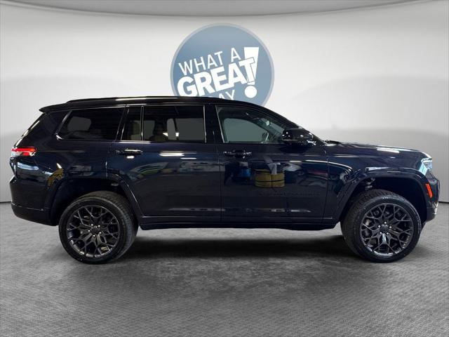 2023 Jeep Grand Cherokee L Summit 4x4