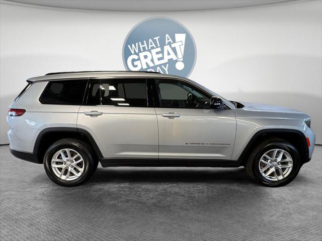 2023 Jeep Grand Cherokee L Laredo 4x4