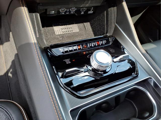 2026 Jeep Grand Wagoneer Summit Reserve 4x4