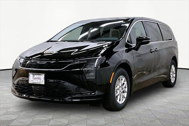 2027 Chrysler Pacifica Select for sale in Barrington, IL