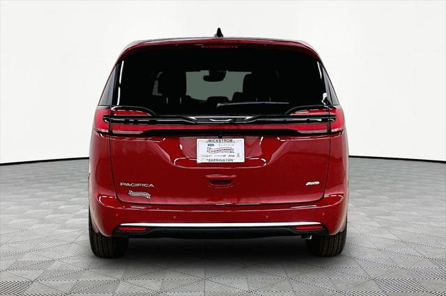 2027 Chrysler Pacifica Select