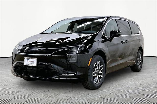2027 Chrysler Pacifica PACIFICA LIMITED AWD