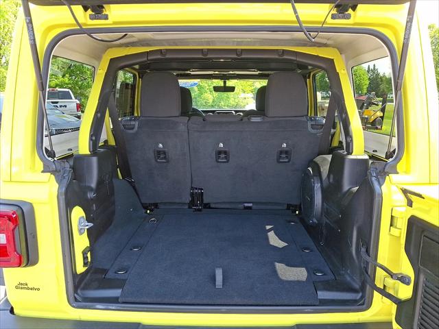 2022 Jeep Wrangler Unlimited High Tide 4x4