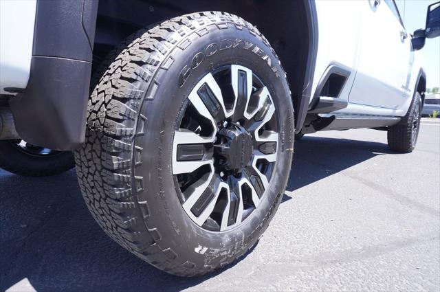 2026 GMC Sierra 2500HD Crew Cab, Standard Bed, Denali Ultimate, 4WD