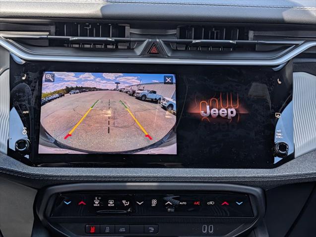 2026 Jeep Cherokee Laredo 4x4