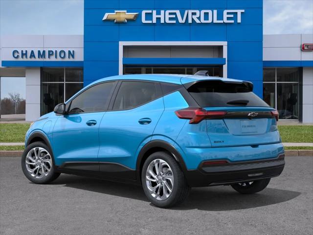 2027 Chevrolet Bolt LT FWD