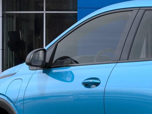 2027 Chevrolet Bolt LT FWD
