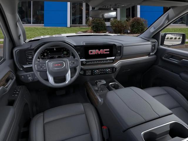 2026 GMC Sierra 1500 Crew Cab, Short Bed, SLT, 4WD
