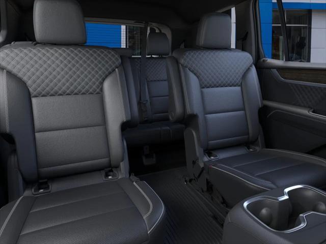 2026 GMC Acadia Denali FWD