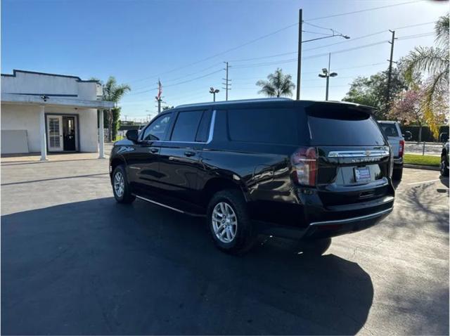 2023 Chevrolet Suburban 4WD LS