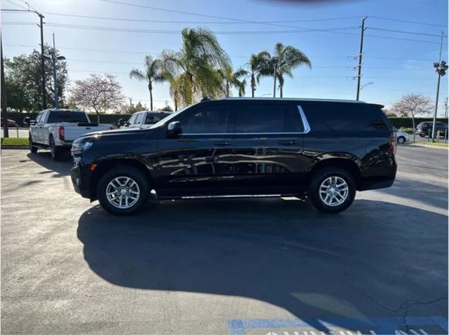 2023 Chevrolet Suburban 4WD LS