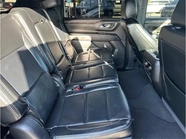 2023 Chevrolet Suburban 4WD LS