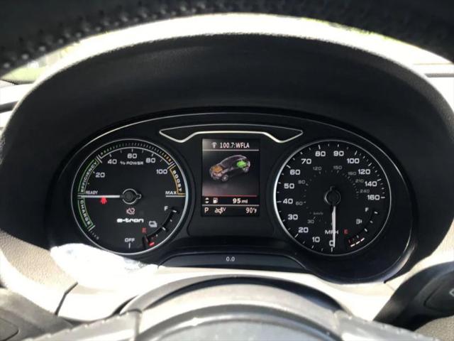 2017 Audi A3 e-tron 1.4T Premium
