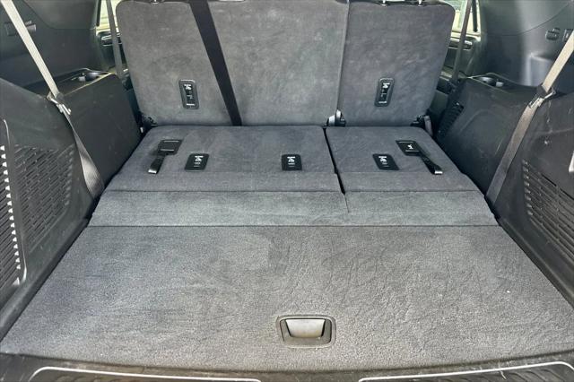 2025 Chevrolet Tahoe 4WD LT