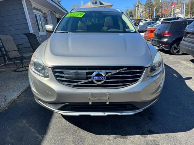 2016 Volvo XC60 T6 Drive-E Platinum