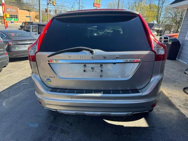 2016 Volvo XC60 T6 Drive-E Platinum